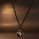 Triple k&s Premium Halskette mit Afrikanischem Logo-Anhänger Edler Ethno-Schmuck für Herren